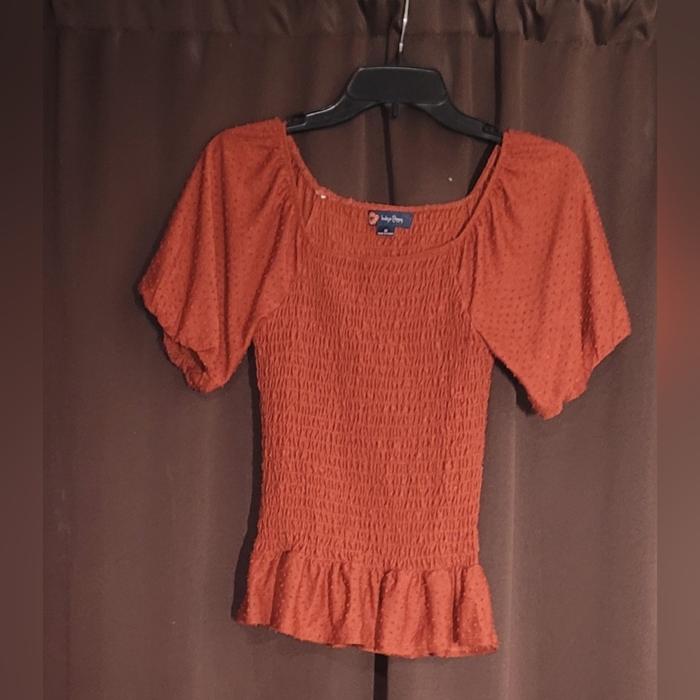 Elegant Rust Smocked Blouse with Puff Sleeves
